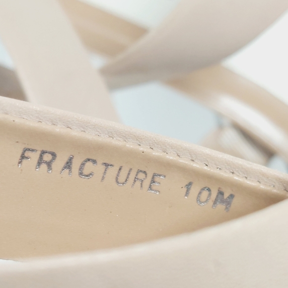 Nicole Fracture Tan Leather Block Wood Heel Back Zipper Strappy Sandals Y2k A674 - Picture 11 of 13